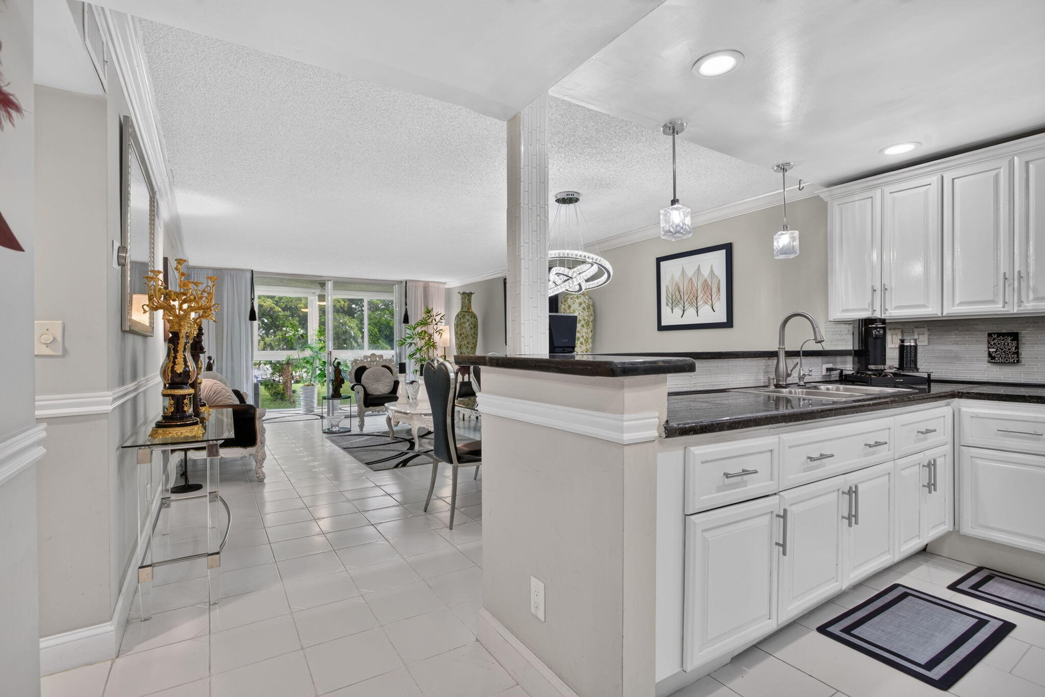 9201 Sunrise Lakes Blvd #202 - 9201 Sunrise Lakes Blvd #202, Sunrise, FL 33322 Luxury Property | Jose Angel Pina