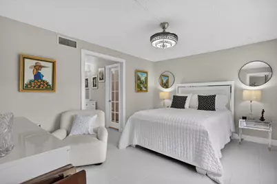 9201 Sunrise Lakes Boulevard #202, Sunrise, FL 33322 - Photo 19