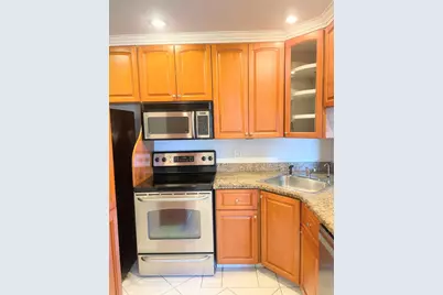 811 Sky Pine Way #C3, Greenacres, FL 33415 - Photo 5
