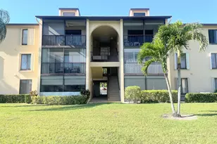 811 Sky Pine Way, Greenacres, FL 33415 - Photo 17