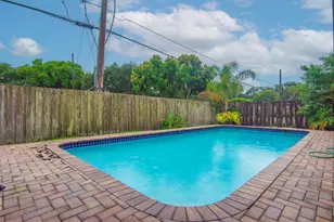 8860 SW 49th St, Cooper City, FL 33328 - Photo 33
