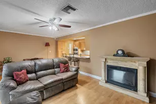 8860 SW 49th St, Cooper City, FL 33328 - Photo 19