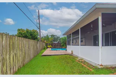 8860 SW 49th Street, Cooper City, FL 33328 - Photo 29