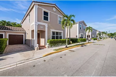 10565 NW 57th Court #10565, Coral Springs, FL 33076 - Photo 1