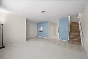 10565 NW 57th Ct, Coral Springs, FL 33076 - Photo 9