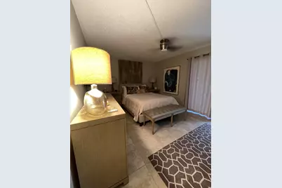 24 Oakridge C #24, Deerfield Beach, FL 33442 - Photo 11