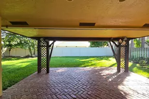 13053 Meadowbreeze Dr, Wellington, FL 33414 - Photo 39