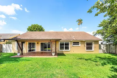 13053 Meadowbreeze Drive, Wellington, FL 33414 - Photo 35