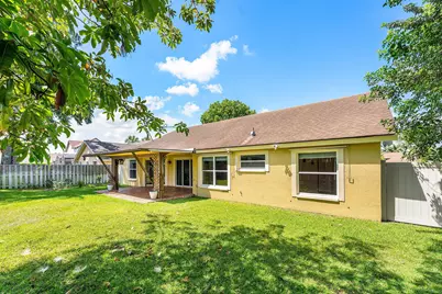 13053 Meadowbreeze Drive, Wellington, FL 33414 - Photo 45