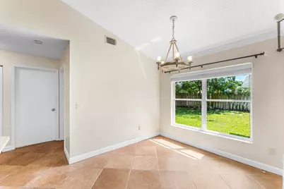 13053 Meadowbreeze Drive, Wellington, FL 33414 - Photo 17