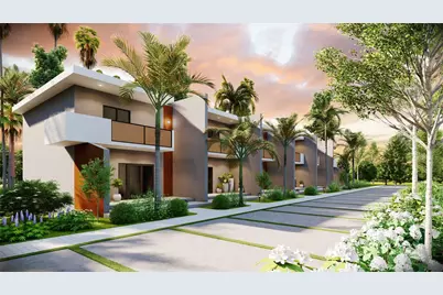 136 N 24th Avenue, Hollywood, FL 33020 - Photo 1