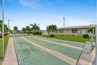 2390 SW 14th Avenue, Boynton Beach, FL 33426 - Photo 19