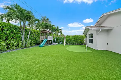 215 Golfview Drive, Tequesta, FL 33469 - Photo 7