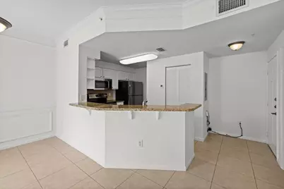 155 Galicia Way #210, Jupiter, FL 33458 - Photo 7