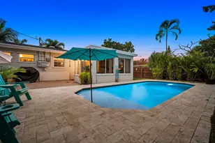 2136 NE 4th Ave, Boca Raton, FL 33431 - Photo 3