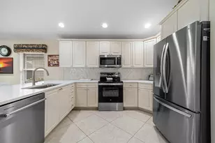 7078 Francisco Bend Dr, Delray Beach, FL 33446 - Photo 13