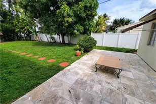 2531 Funston St, Hollywood, FL 33020 - Photo 11