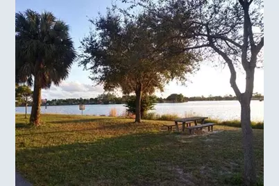 3000 Lake Osborne Drive #111, Lake Worth, FL 33461 - Photo 21