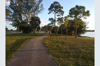3000 Lake Osborne Drive #111, Lake Worth, FL 33461 - Photo 23