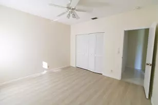 8197 Royal Palm Ct, Tamarac, FL 33321 - Photo 23