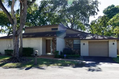 8197 Royal Palm Court #5, Tamarac, FL 33321 - Photo 1