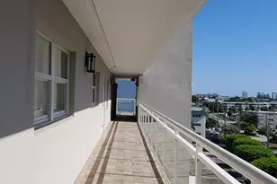 615 N Riverside Dr, Pompano Beach, FL 33062 - Photo 23