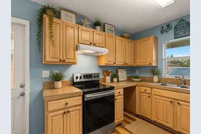 1724 10th Way SW, Vero Beach, FL 32962 - Photo 13