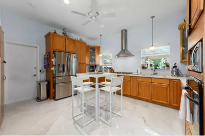 1516 SE 10th Street, Deerfield Beach, FL 33441 - Photo 15
