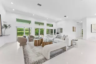 7876 Mandarin Dr, Boca Raton, FL 33433 - Photo 9