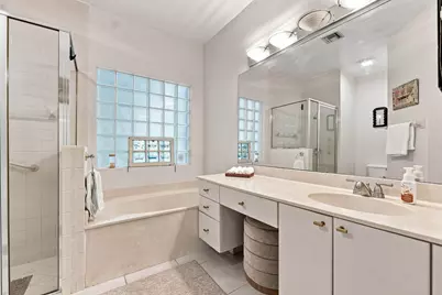 8088 Via Di Veneto, Boca Raton, FL 33496 - Photo 17