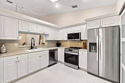 8088 Via Di Veneto, Boca Raton, FL 33496 - Photo 11