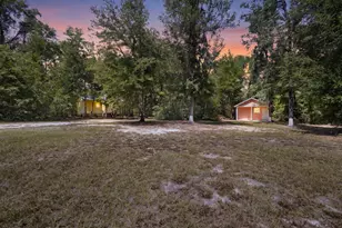 531 SW Roberts Ave, Fort White, FL 32038 - Photo 41