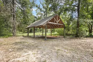 531 SW Roberts Ave, Fort White, FL 32038 - Photo 31