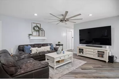 2740 NW 106th Avenue, Coral Springs, FL 33065 - Photo 27