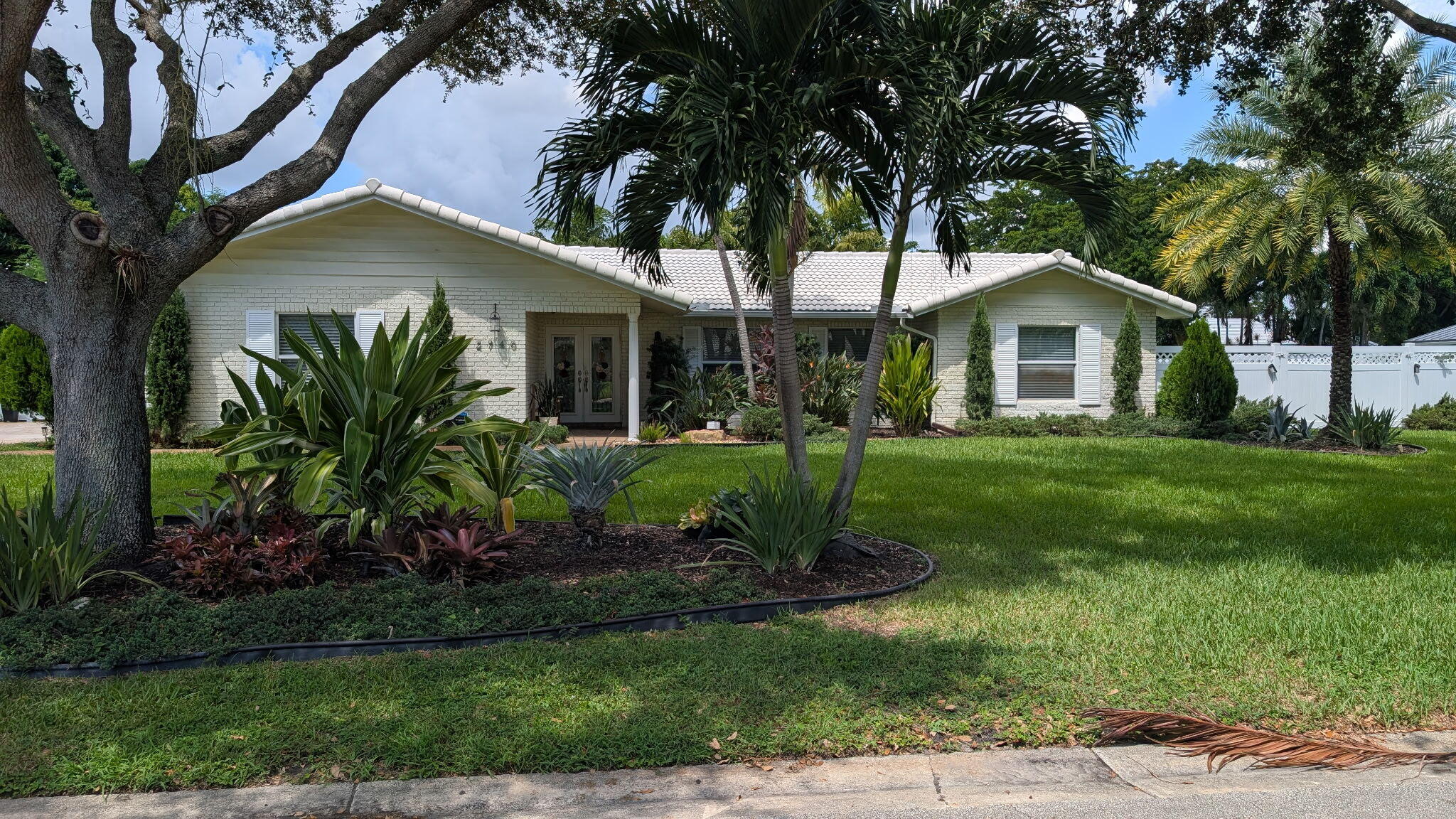 2740 NW 106th Ave - 2740 NW 106th Ave, Coral Springs, FL 33065 Luxury Property | Jose Angel Pina