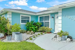 22053 Flanders Ct, Boca Raton, FL 33428 - Photo 3