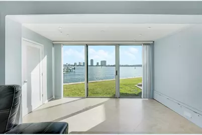360 Wilma Circle, Riviera Beach, FL 33404 - Photo 15