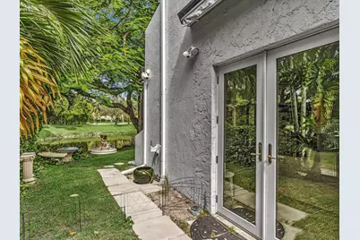 1970 Canterbury Circle #1970, Wellington, FL 33414 - Photo 41