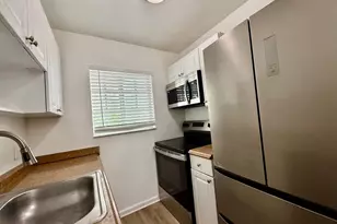 1671 NE 33rd St, Pompano Beach, FL 33064 - Photo 1
