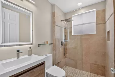 718 Edgebrook Lane, West Palm Beach, FL 33411 - Photo 31