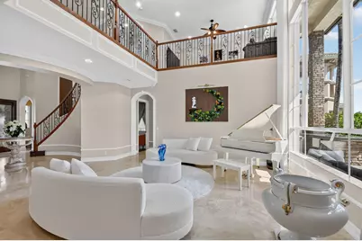 718 Edgebrook Lane, West Palm Beach, FL 33411 - Photo 9