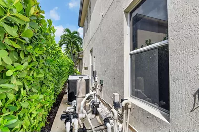718 Edgebrook Lane, West Palm Beach, FL 33411 - Photo 87