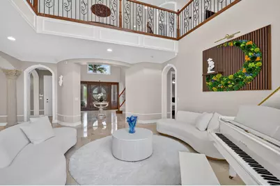 718 Edgebrook Lane, West Palm Beach, FL 33411 - Photo 11