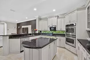718 Edgebrook Ln, West Palm Beach, FL 33411 - Photo 17