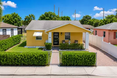 625 W 2nd Street, Riviera Beach, FL 33404 - Photo 1