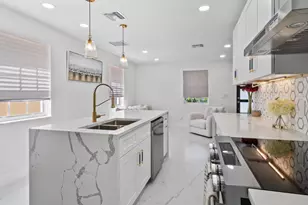 625 W 2nd St, Riviera Beach, FL 33404 - Photo 7