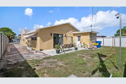 625 W 2nd Street, Riviera Beach, FL 33404 - Photo 19