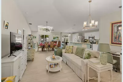 1007 E 13th Square, Vero Beach, FL 32960 - Photo 3