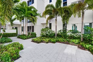 244 Garden Ct, Lauderdale by the Sea, FL 33308 - Photo 5