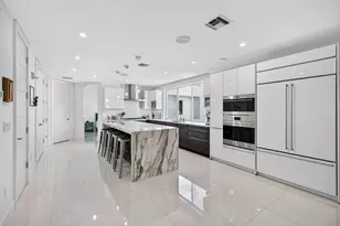 244 Garden Ct, Lauderdale by the Sea, FL 33308 - Photo 17